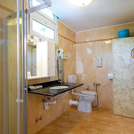 Panama Hotel 3*