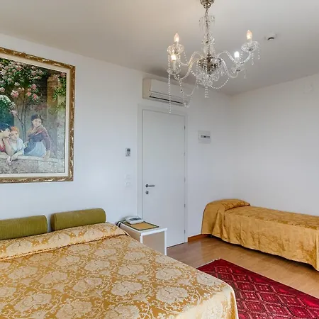 Отель Panama Лидо-ди-Езоло