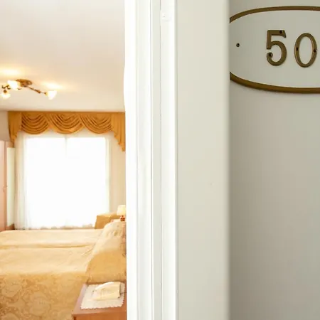 Panama ليدو دي يسولو