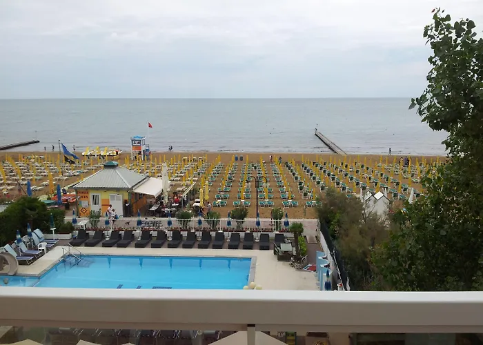 Panama 3*